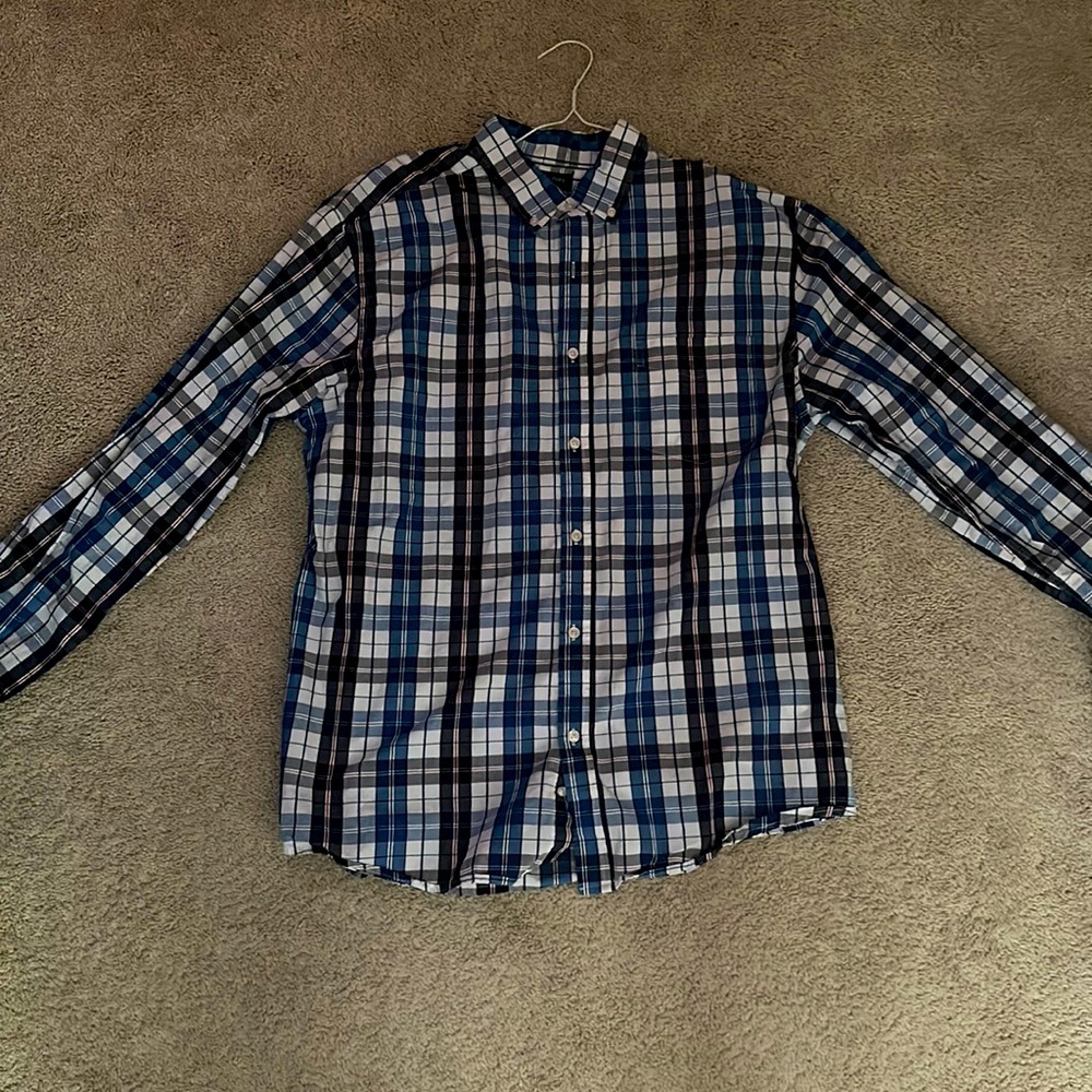 Men’s XL Double Pump button down dress shirt